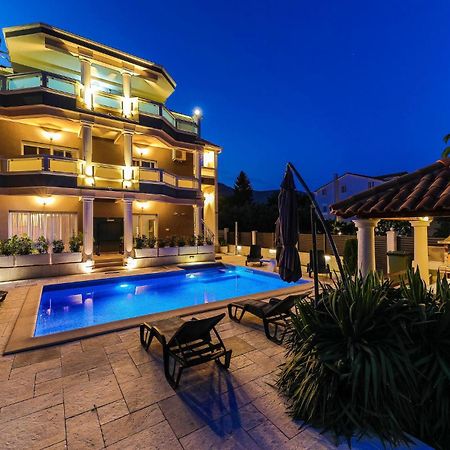 Nice Apartment In Kastel Stafilic With Sauna Kaštela Exterior foto